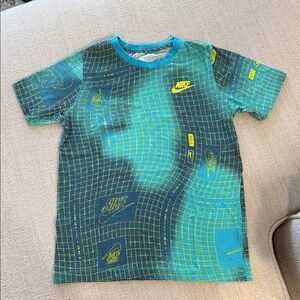 Nike Boys' Sportswear Club Graphic Cotton T-Shirt, Baltic Blue